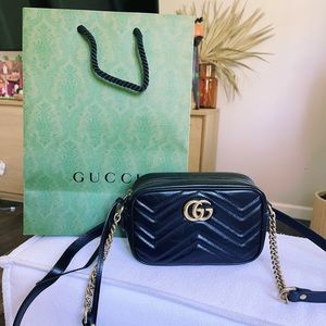 Gucci marmont matelasse mini bag!